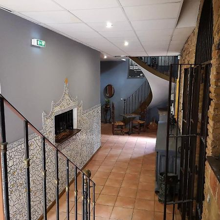 El Castell Embruixat Hotel Saint-Hippolyte  ภายนอก รูปภาพ